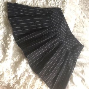 Pleated skirt🖤🤍